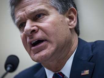 ΗΠΑ: Ο διευθυντής του FBI θα παραιτηθεί πριν αναλάβει τα καθήκοντά του ο Ντ. Τραμπ