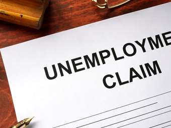 ΗΠΑ: Έντονη άνοδος των επιδομάτων ανεργίας