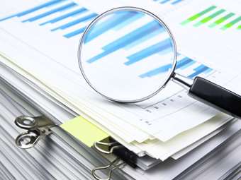 Υψηλά πρόστιμα και απολύσεις για τους δημόσιους υπαλλήλους που αρνούνται την αξιολόγηση