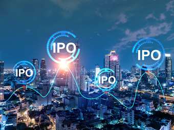 EY: Δυσχερές το α' τρίμηνο του 2023 για τις δημόσιες εγγραφές παγκοσμίως