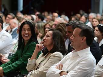 Τα όπλα που καταθέτουν απόψε στο ντιμπέιτ οι υποψήφιοι του ΠΑΣΟΚ