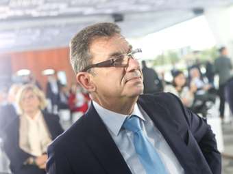 Μπουρλά (Pfizer): Στη μάχη με τον καρκίνο όλα τα κέρδη-ρεκόρ μας από τον Covid