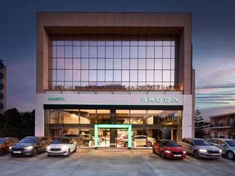 Άνοιξε στην Ελλάδα το πλήρως ψηφιοποιημένο κατάστημα Skoda