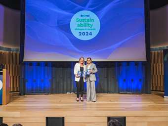 Ακόμα μία βράβευση για την ελίν στα Bravo Sustainability Dialogue &amp; Awards 2024