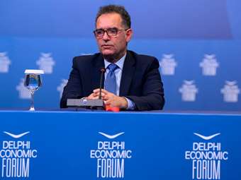 Bloomberg: 8 δισ. ευρώ σχεδιάζει να αντλήσει η Ελλάδα από τις αγορές με νέα ομόλογα το 2025