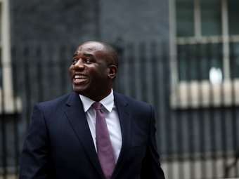 Βρετανία: Προτρέπει τους Βρετανούς πολίτες να φύγουν από τον Λίβανο, φοβούμενη κλιμάκωση της έντασης