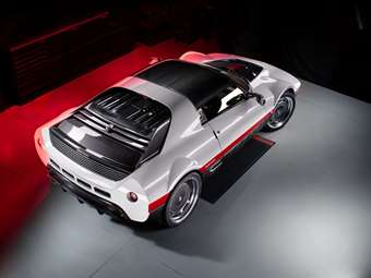 Bertone Runabout: Νεορετρό supercar με V6 από την Toyota