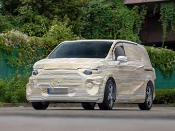 H Mercedes δοκιμάζει διάφορα van σε νέα ηλεκτρική πλατφόρμα