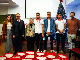 Stoiximan και Ολυμπιακός δίπλα στα παιδιά της Φλόγας