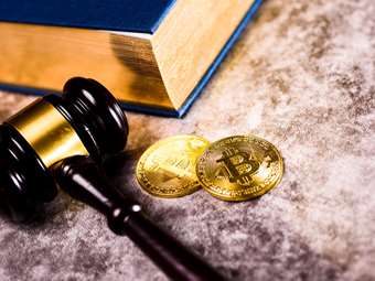 Γαλλία: Κουκουλοφόροι απήγαγαν και ανάγκασαν ένα ζευγάρι να τους μεταφέρει 8 εκατομμύρια ευρώ σε κρυπτονομίσματα