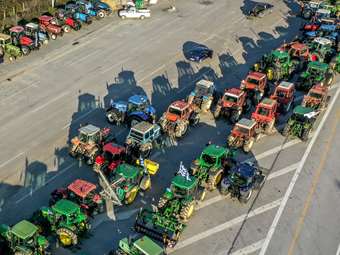 Σε πλήρη κλιμάκωση τα αγροτικά μπλόκα - Στο επίκεντρο ο Βόλος και η εισαγγελική παρέμβαση