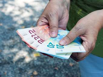 Με υψηλό ρυθμό τρέχουν οι αιτήσεις συνταξιοδότησης – Μειώθηκαν οι εκκρεμείς - Τα στοιχεία του εξαμήνου (πίνακες)