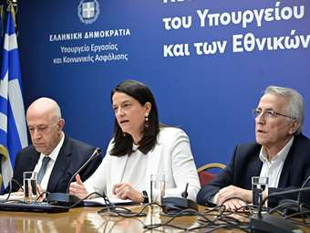 Live οι ανακοινώσεις από το Υπ. Εργασίας: Επανέρχονται οι συλλογικές συμβάσεις - Συμφωνία μεταξύ κοινωνικών εταίρων και κυβέρνησης