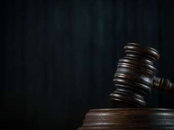 Βάρδας: Βγαίνει σε πλειστηριασμό κατάστημα στο Χαλάνδρι