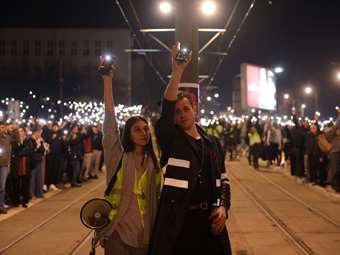 Σερβία: Ανοιχτό το ενδεχόμενο πρόωρων εκλογών - Παραμένουν στους δρόμους οι φοιτητές