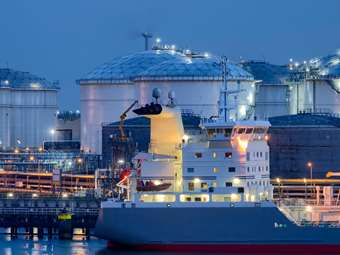 Επενδύσεις σε ενέργεια και υποδομές στην Ελλάδα σχεδιάζουν οι ΗΠΑ