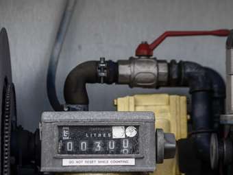 Πετρέλαιο θέρμανσης: Στα περυσινά επίπεδα οι τιμές - Μείωση σε 19 νησιά από το νέο έτος λόγω μείωσης του ΦΠΑ