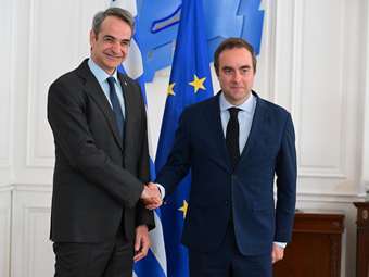 Η αμυντική συνεργασία Ελλάδας-Γαλλίας στη συνάντηση Μητσοτάκη-Λεκορνί