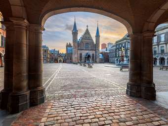 H Ολλανδία λαμβάνει μέτρα για τον περιορισμό της μετανάστευσης