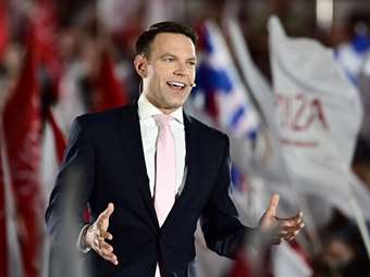 ΣΥΡΙΖΑ: Αυλαία με πόθεν έσχες, κανακέματα σε Τσίπρα και τρόμο για τη μάχη της β΄ θέσης