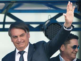 Βραζιλία: Ο Ζαΐρ Μπολσονάρου υποχρεώθηκε να φορέσει ηλεκτρονικό βραχιόλι