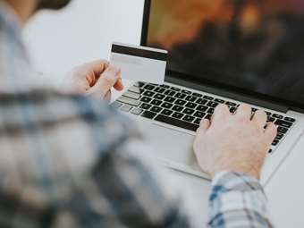 Πρόστιμο 120.000€ και "λουκέτο" σε e-shop