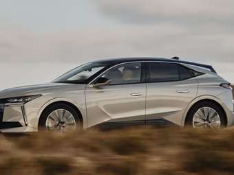 Premium hatchback με δωρεάν εξοπλισμό 2.500 ευρώ-ξεκίνησαν οι παραγγελίες στην Ελλάδα