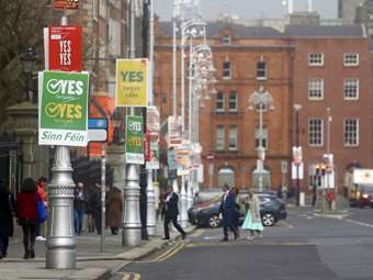 Οι Ιρλανδοί απορρίπτουν τις συνταγματικές αλλαγές περί της θέσης της γυναίκας "εκτός σπιτιού"