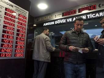 Τουρκία: Νέο "μαγείρεμα" με αρνητικό πληθωρισμό για τον Μάιο ετοιμάζει ο Ερντογάν