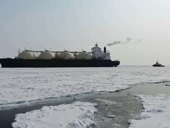 "Ψυχρός Πόλεμος 2.0": Ρωσία, Κίνα και ΗΠΑ "συγκρούονται" για τους θησαυρούς της Αρκτικής