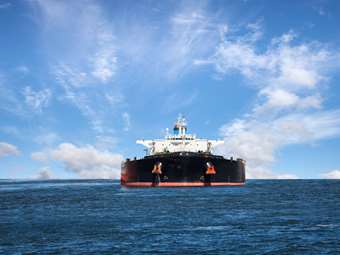 Εκρήξεις σε δύο τάνκερ του ρωσικού "σκιώδους στόλου" στη Μαύρη Θάλασσα