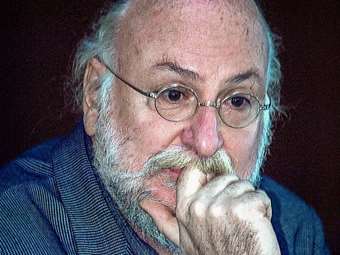 Όταν ο Σαββόπουλος αφηγήθηκε τη ζωή του: Ιστορίες για τον "τύπο με τα στρόγγυλα γυαλιά, τις τιράντες, το γενάκι"