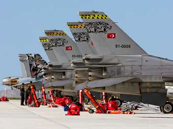 ΗΠΑ: Στην Τουρκία ταξιδεύει η Νούλαντ μετά το "πράσινο φως" για την πώληση F-16