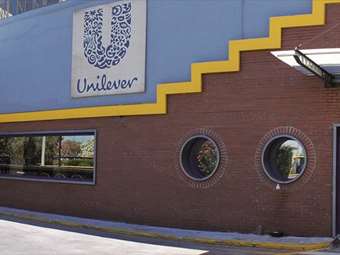 Unilever: Προχωρά σε περικοπές προσωπικού στην Ελλάδα