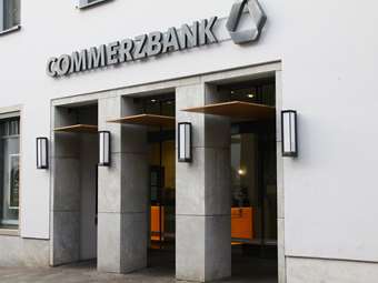 Societe Generale: Πτώση 60% στα κέρδη, ξεκινά επαναγορές μετοχών, στα 60 cents το μέρισμα