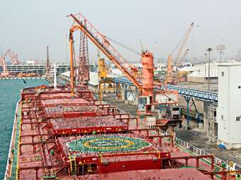 ΠΣΕ: Συνεχίζεται η πτώση των εξαγωγών στο δεκάμηνο