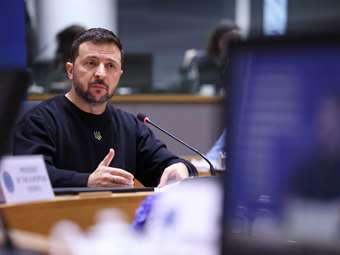 Ζελένσκι: Θα αναπτύξουμε την αεράμυνα για να αντιμετωπίσουμε τους "νέους ρωσικούς κινδύνους"