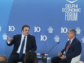 Κ. Πιερρακάκης στο Delphi Forum: Δεν είμαστε η Κυβέρνηση του "Δώστα όλα", όχι στην επαναφορά δώρων σε δημόσιο και συντάξεις - Μειώσεις φόρων για μισθωτούς συνταξιούχους