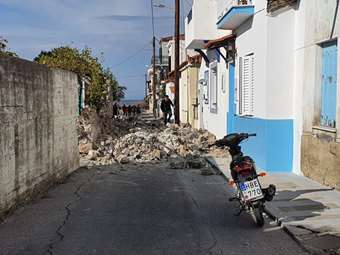 Προθεσμία δύο μηνών σε σεισμόπληκτους για αποκατάσταση των πληγέντων κτιρίων και στεγαστική συνδρομή