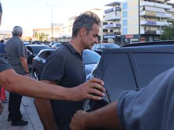 Πύρινα μέτωπα στην Αττική: Παραλείψεις και αστοχίες αναζητεί η κυβέρνηση