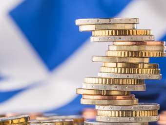 Greece to raise 11 billion euros from bond markets in 2025