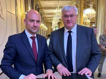 Ουκρανός ΥΠΕΞ: Συζήτηση με τη Γαλλία για χρήση του SAFE σε κοινά έργα με την Ουκρανία