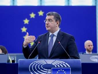 Απ. Τζιτζικώστας: Η περιβαλλοντική βιωσιμότητα στις αερομεταφορές αποτελεί την καθοριστική πρόκληση του 21ου αιώνα