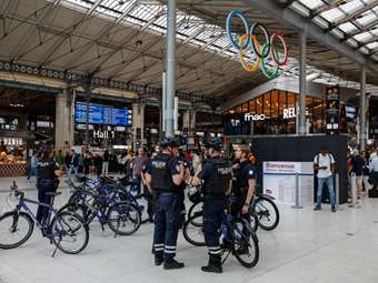 Γερμανία: Το Βερολίνο καταδικάζει τις επιθέσεις σε βάρος των γαλλικών σιδηροδρόμων