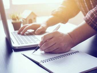 Με μειωμένο επιτόκιο η διάθεση των εντόκων γραμματίων τρίμηνης διάρκειας του ελληνικού Δημοσίου