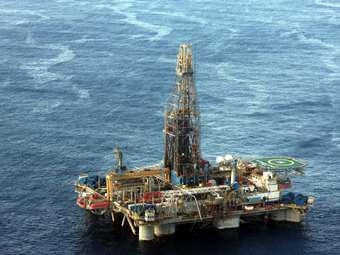 Επαφές στην Αίγυπτο με Chevron, ExxonMobil - Προ των πυλών ο νέος διαγωνισμός για τη ν. Πελοπόννησο