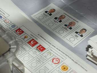 Εκλογές θρίλερ στην Τουρκία: Προβάδισμα Ερντογάν - Αμφισβητεί η αντιπολίτευση - Πιθανός ο β' γύρος