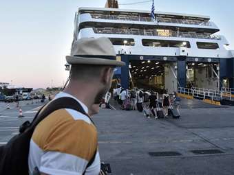 Ποιοι προορισμοί βουλιάζουν από τουρίστες το Πάσχα