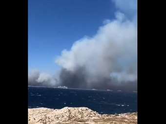 Μασσαλία: Η πυρκαγιά έφτασε στα περίχωρα της πόλης - Έχουν καεί 7.000 στρέμματα, ζημιές σε πάνω από 10 κτίρια