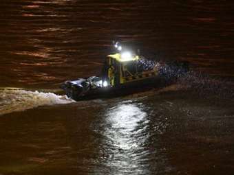 Σερβία: Ανατράπηκε σκάφος στον Δούναβη - Ένας νεκρός, τρεις αγνοούμενοι